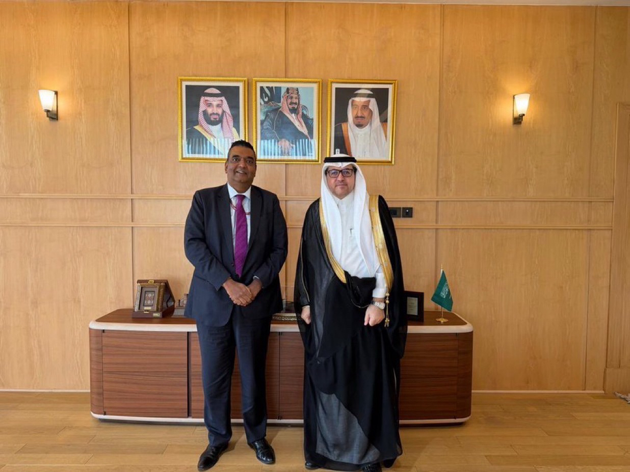 H.E. Ambassador Haytham Al-Malki received H.E. Srivatsa Krishna, Secretary of the Ministry of Minority Affairs of the Repub